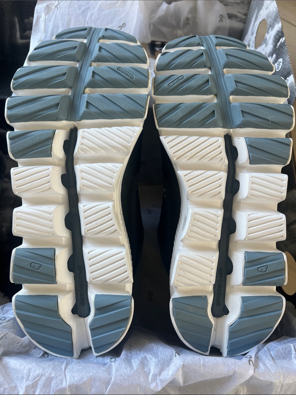 On Running Women’s Cloud Hi Waterproof Shoes in Blue and Black - Picture 4 of 4